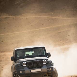 Mahindra Thar Roxx wallpaper
