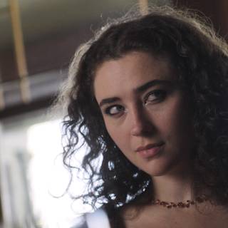 Sarah Hawthorne wallpaper