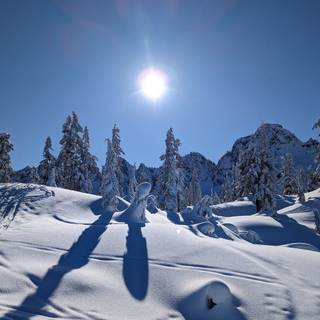 Snowy day mountains wallpaper