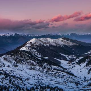 Snowy day mountains wallpaper