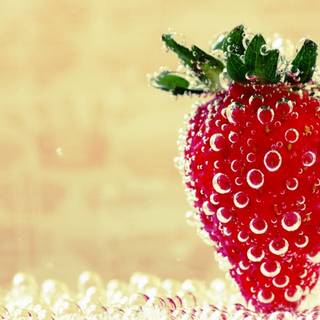 Strawberry desktop wallpaper