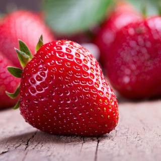 Strawberry desktop wallpaper