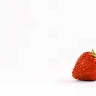Strawberry desktop wallpaper