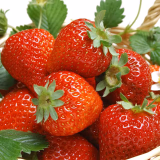 Strawberry desktop wallpaper