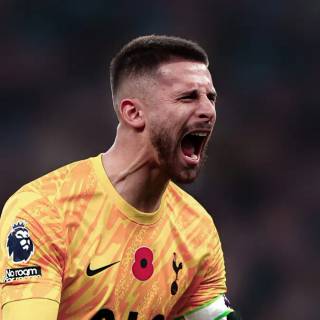 Guglielmo Vicario wallpaper