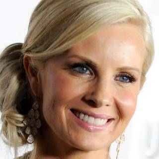 Monica Potter wallpaper