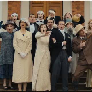 Fackham Hall wallpaper