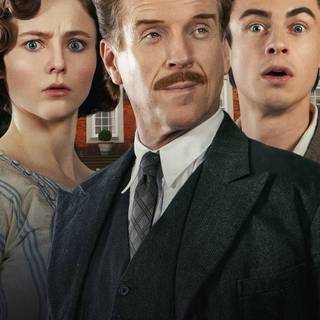 Fackham Hall wallpaper