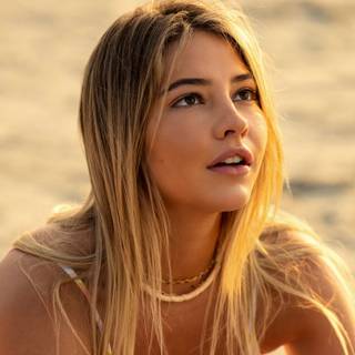 Outer Banks Sarah wallpaper