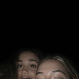 Outer Banks Sarah wallpaper