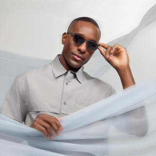 Man with glasses wallpaper