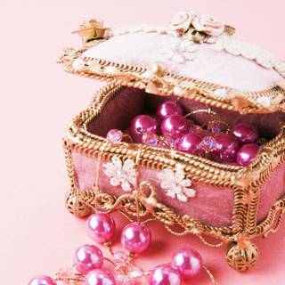 Cute jewelry wallpaper