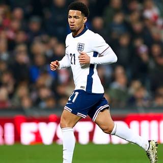 Ethan Nwaneri wallpaper