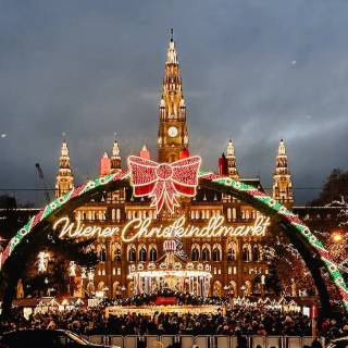 Christmas Vienna wallpaper