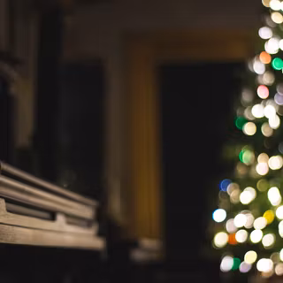 Piano Christmas wallpaper