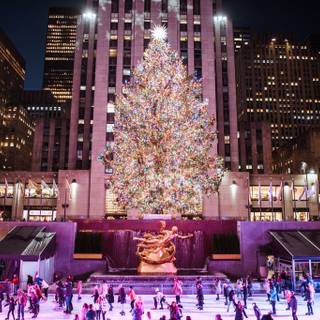 Manhattan Christmas wallpaper