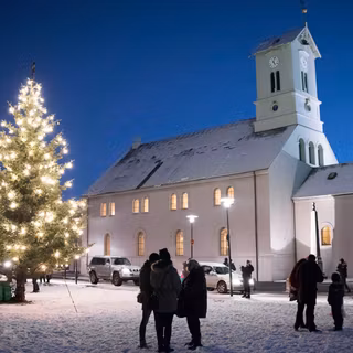 Iceland Christmas wallpaper