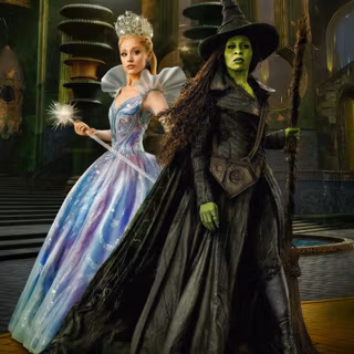 Wicked: For Good Glinda wallpaper