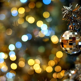 Christmas lights Macbook wallpaper