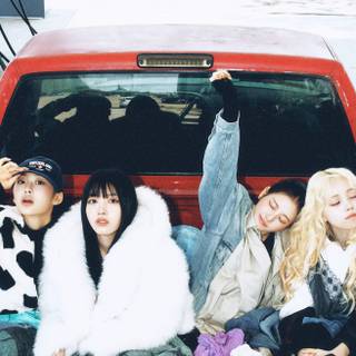 Baby Dont Cry wallpaper