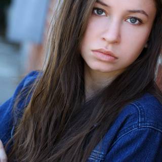 Katelyn Nacon iPhone wallpaper