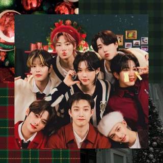 Stray Kids Christmas phone wallpaper