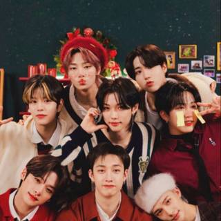 Stray Kids Christmas phone wallpaper
