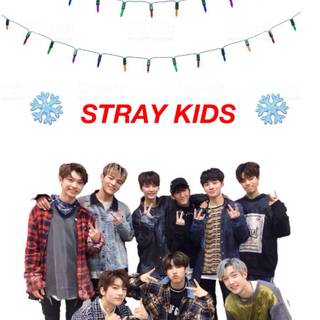 Stray Kids Christmas phone wallpaper