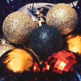 Red blue Christmas wallpaper