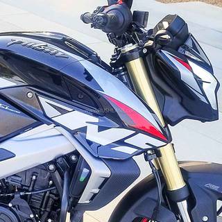 Pulsar NS 400 wallpaper