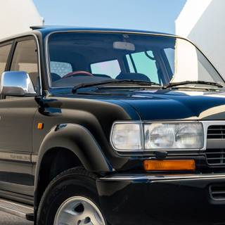 Land Cruiser HD 4k iPhone wallpaper