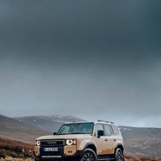 Land Cruiser HD 4k iPhone wallpaper
