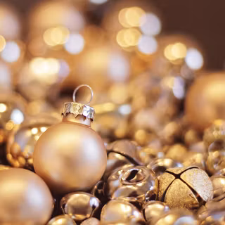 Ornaments Christmas wallpaper