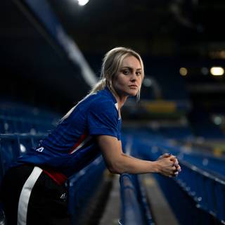 Ellie Carpenter wallpaper