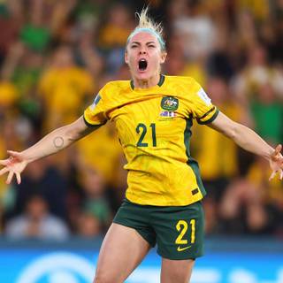 Ellie Carpenter wallpaper