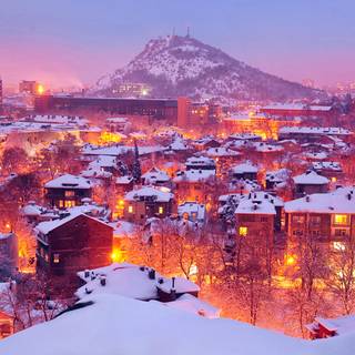 Winter city lights wallpaper