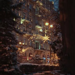 Winter city lights wallpaper