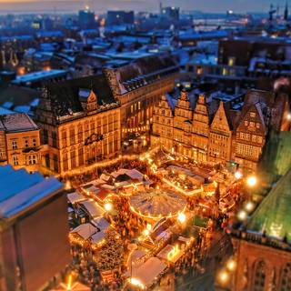 Winter city lights wallpaper