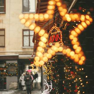 Elegant Christmas lights wallpaper