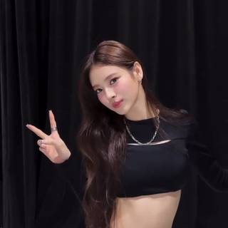 Anna Tanaka wallpaper