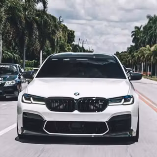 BMW M5 white wallpaper