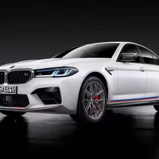 BMW M5 white wallpaper