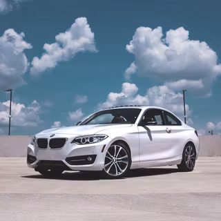 BMW M5 white wallpaper