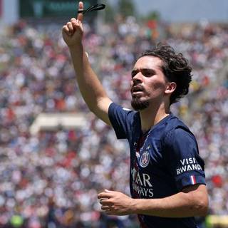 Vitinha PSG wallpaper