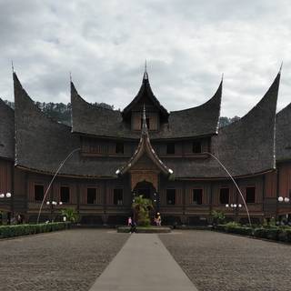 Rumah adat wallpaper