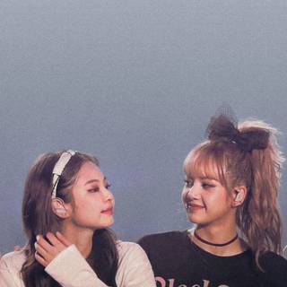 Blackpink Jennie and Lisa wallpaper