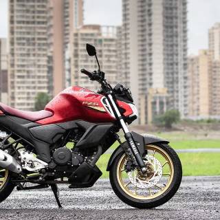 Yamaha FZS FI V4 wallpaper