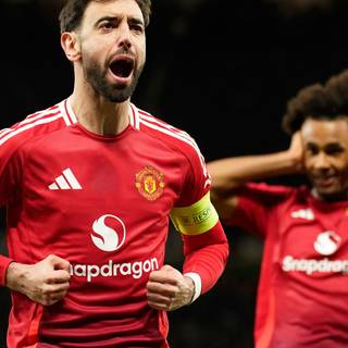 Manchester United 2025 desktop wallpaper