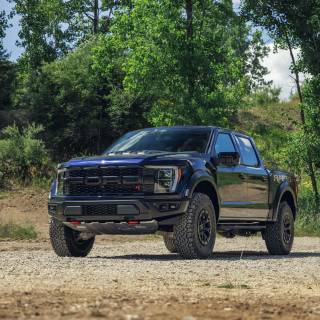 Black Ford F-150 Raptor wallpaper
