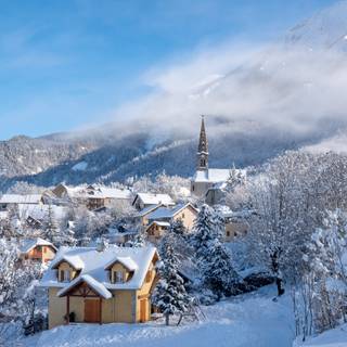 Cozy winter town wallpaper